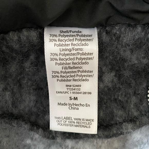 Hooded Poncho - Picture 5 of 5